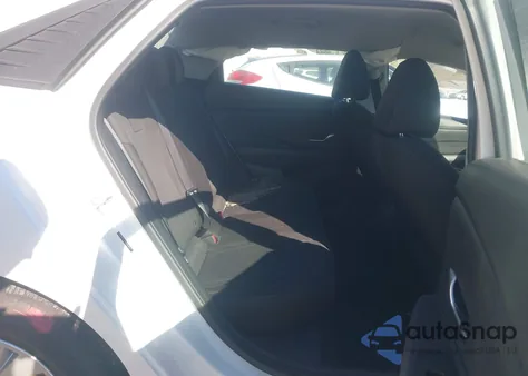 2022 Hyundai Elantra Se z USA, uszkodzony, nr VIN 5NPLL4AG5NH053455